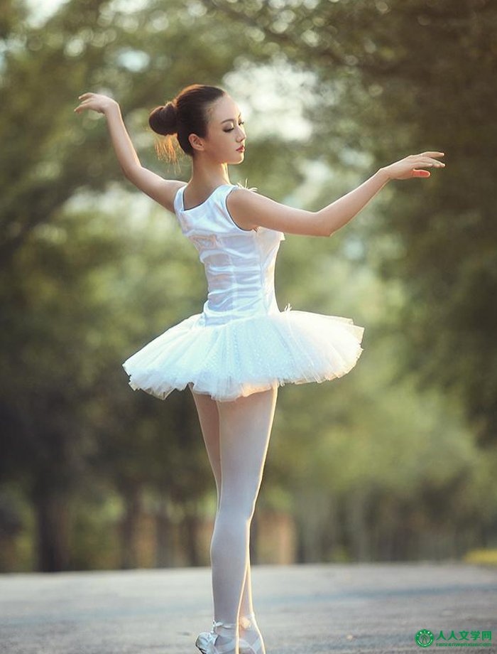 芭蕾舞者 - 理睬 - .