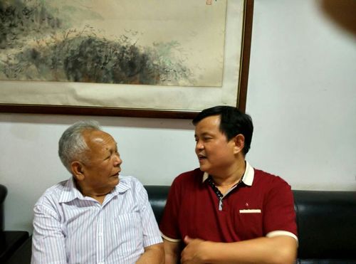 马启代与谢冕 马启代与谢冕